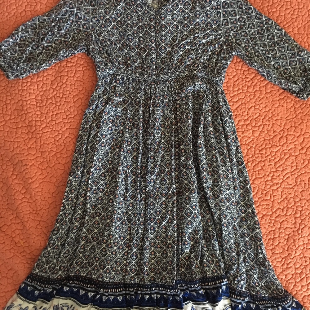 Clothes - Picture 8 of 8